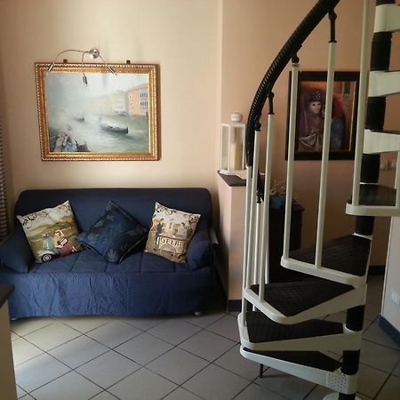 Case Vacanze Borgo Marina Imperia Værelse billede